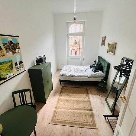 Kuenstlerisches Apartment Karlsruhe Eksteriør bilde