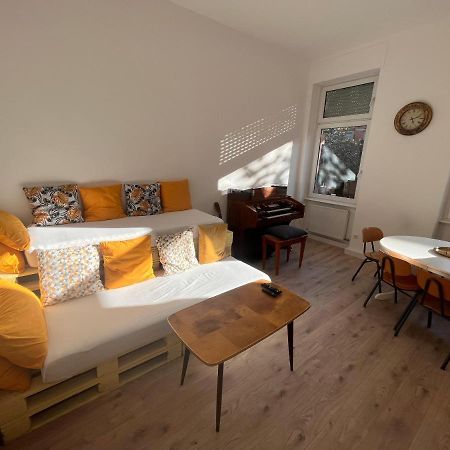 Kuenstlerisches Apartment Karlsruhe Eksteriør bilde