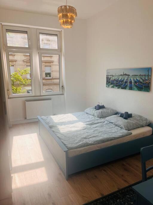 Kuenstlerisches Apartment Karlsruhe Eksteriør bilde