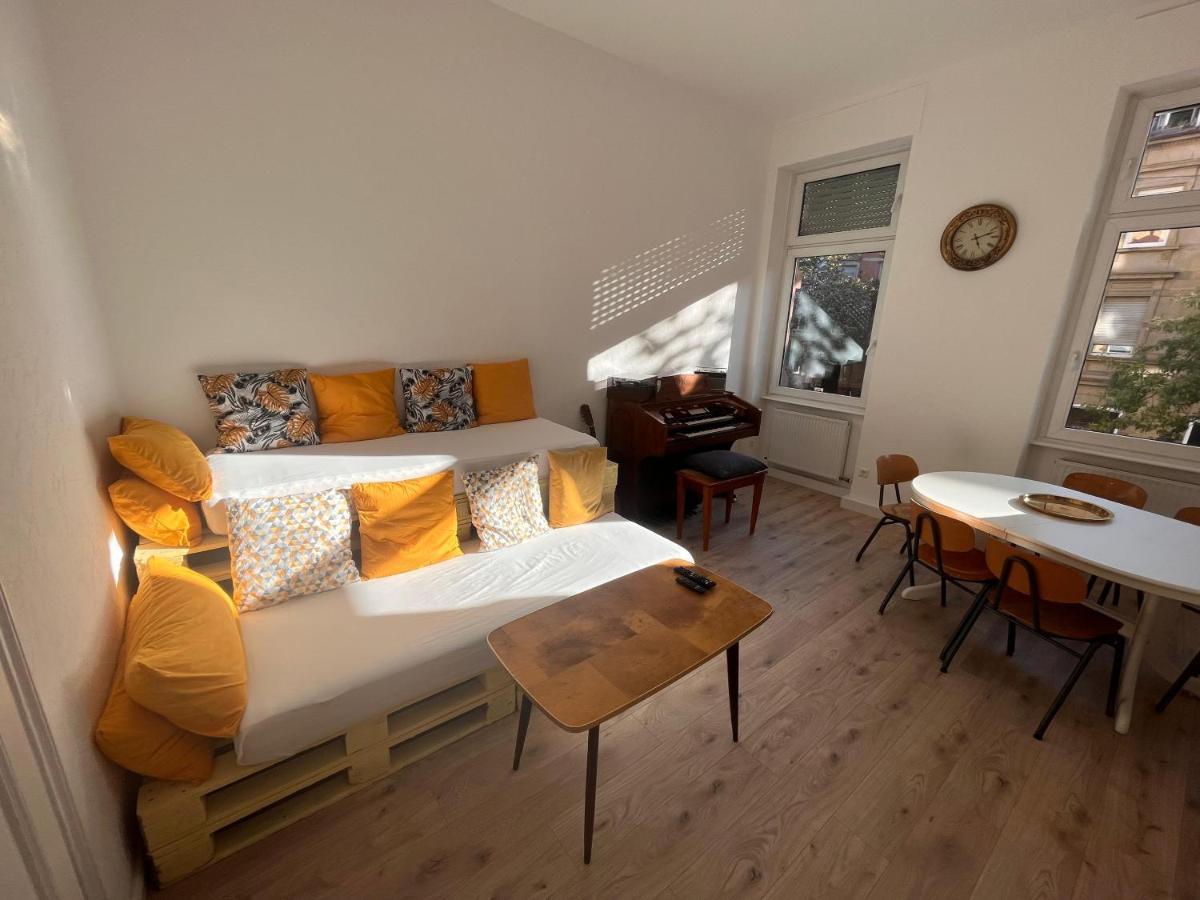 Kuenstlerisches Apartment Karlsruhe Eksteriør bilde